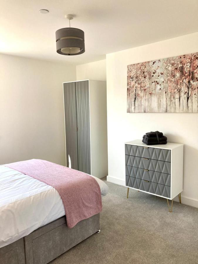 Spacious Newly Built Apartment Rhos On Sea, Colwyn Bay Bagian luar foto