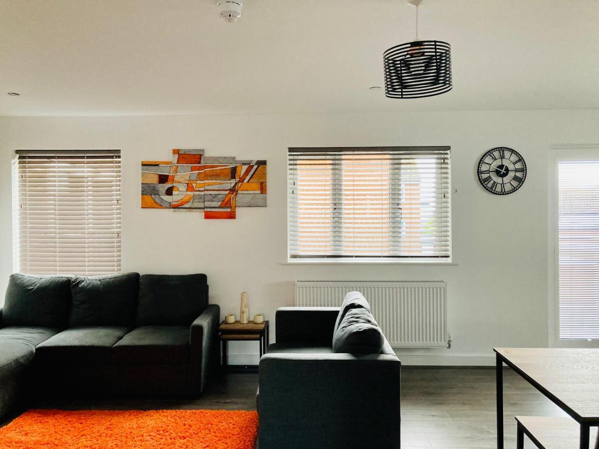 Spacious Newly Built Apartment Rhos On Sea, Colwyn Bay Bagian luar foto